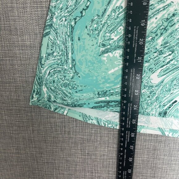 Elizabeth & Clarke Shirt Women Extra Small Marble Print Hi-Low Hem StainTech New - Picture 8 of 13